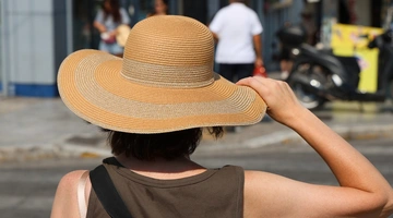 Θερμός καιρός στο Σύνταγμα