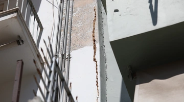 Ρωγμές στην Κυψέλη