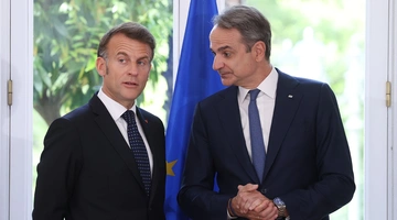 Συνάντηση Μητσοτάκη με Μακρόν
