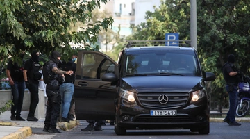 Στην Ευελπίδων οι συλληφθέντες για τον εμπρησμό της Marfin 