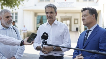 Ο Κυριάκος Μητσοτάκης στη Λέρο