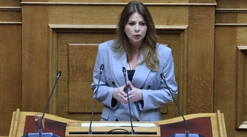Κατερίνα Παπακώστα