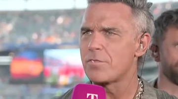 Ο Ρόμπι Γουίλιαμς στον τελικό του Μουντιάλ 2026