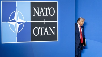 Ντόναλντ Τραμπ στη Σύνοδο του ΝΑΤΟ