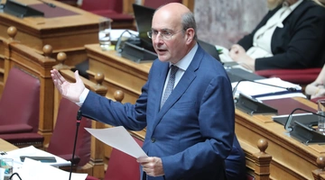 Ο Κωστής Χατζηδάκης