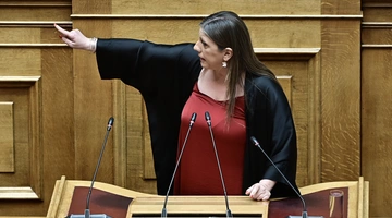 Ζωή Κωνσταντοπούλου