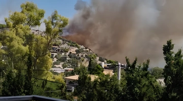 φωτια λουτροπυργος