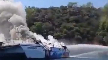 φωτιά σκάφος Τουρκία