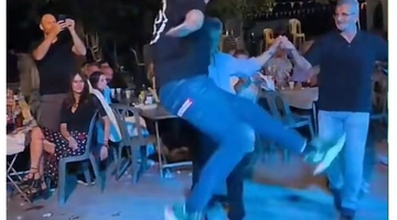 Αλέξανδρος Τσουβέλας