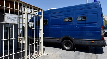 Μεταγωγή στις φυλακές Κορυδαλλού