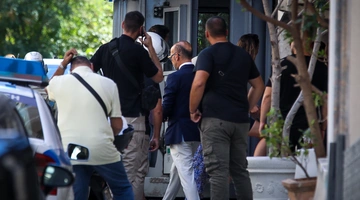 Κατηγορούμενοι γιατροί για τον θάνατο Μαζωνάκη