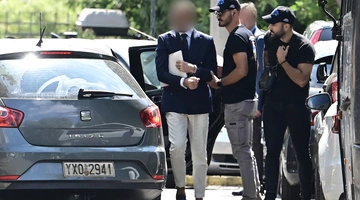 Στα δικαστήρια ο γιατρός 