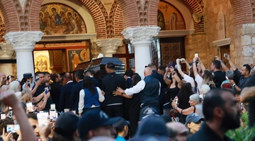 Αγρυπνία για τον Γιώργο Μαζωνάκη