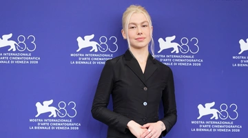 Φίμπι Μπρίτζερς (Phoebe Bridgers)