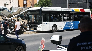 Το τροχαίο με τα δύο λεωφορεία στη Θεσσαλονίκη